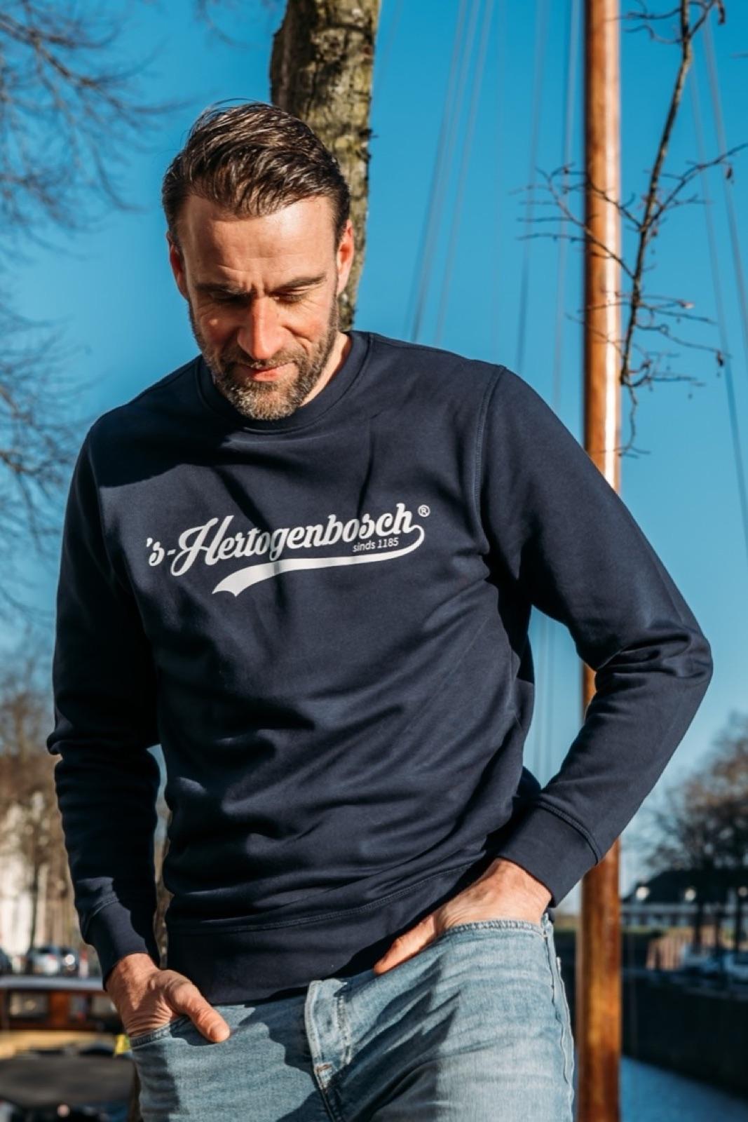 SWEATSHIRT 'S-HERTOGENBOSCH foto 1