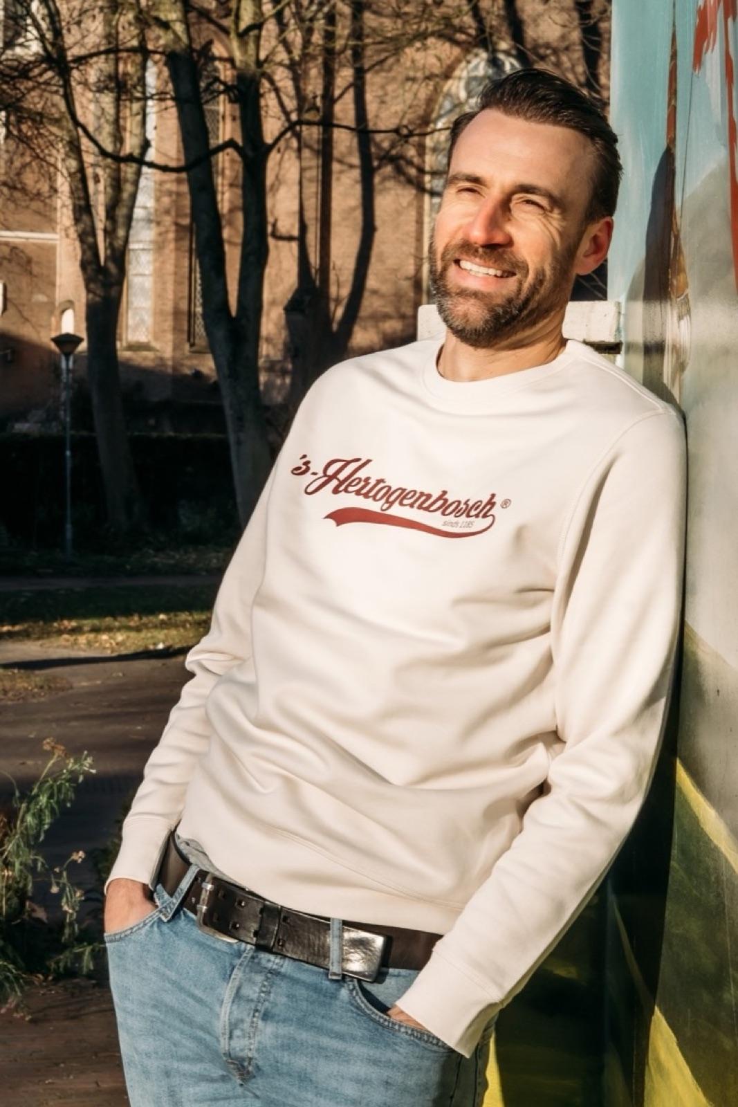 SWEATSHIRT 'S-HERTOGENBOSCH foto 3