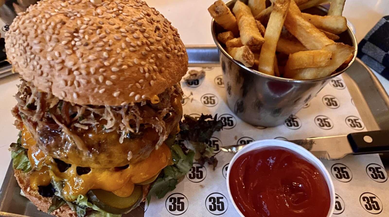 Bar35: Burgers & bier bar in de Uilenburg