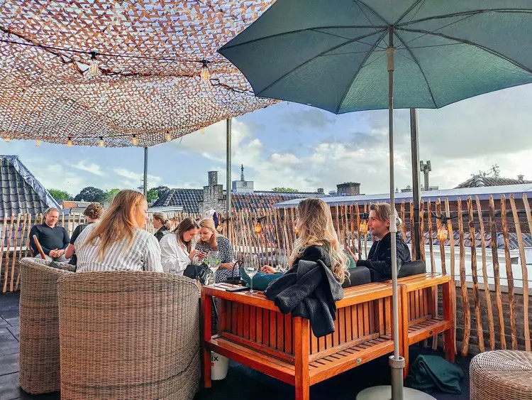rooftop Zoetelief rooftop Zoetelief – Bourgondisch genieten? Kom naar de Korte Putstraat!, Den Bosch (foto 2 van 2)