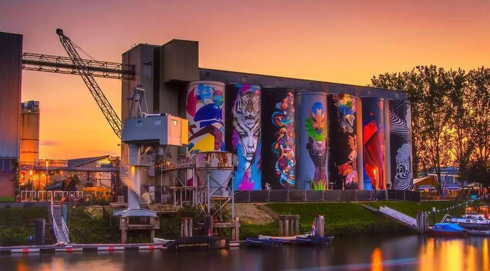 Tramkade Tramkade – Cultureel trefpunt van Den Bosch: de Tramkade