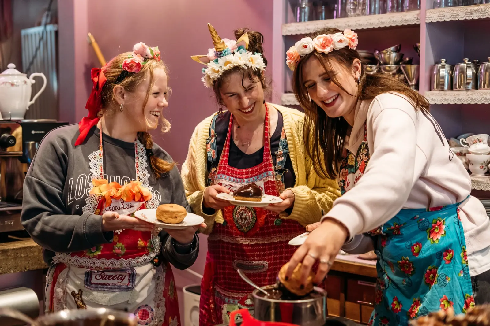 Bossche Bol Lol – vol hysterie de keuken in Bossche Bol Lol – vol hysterie de keuken in – De leukste workshops om te volgen in Den Bosch