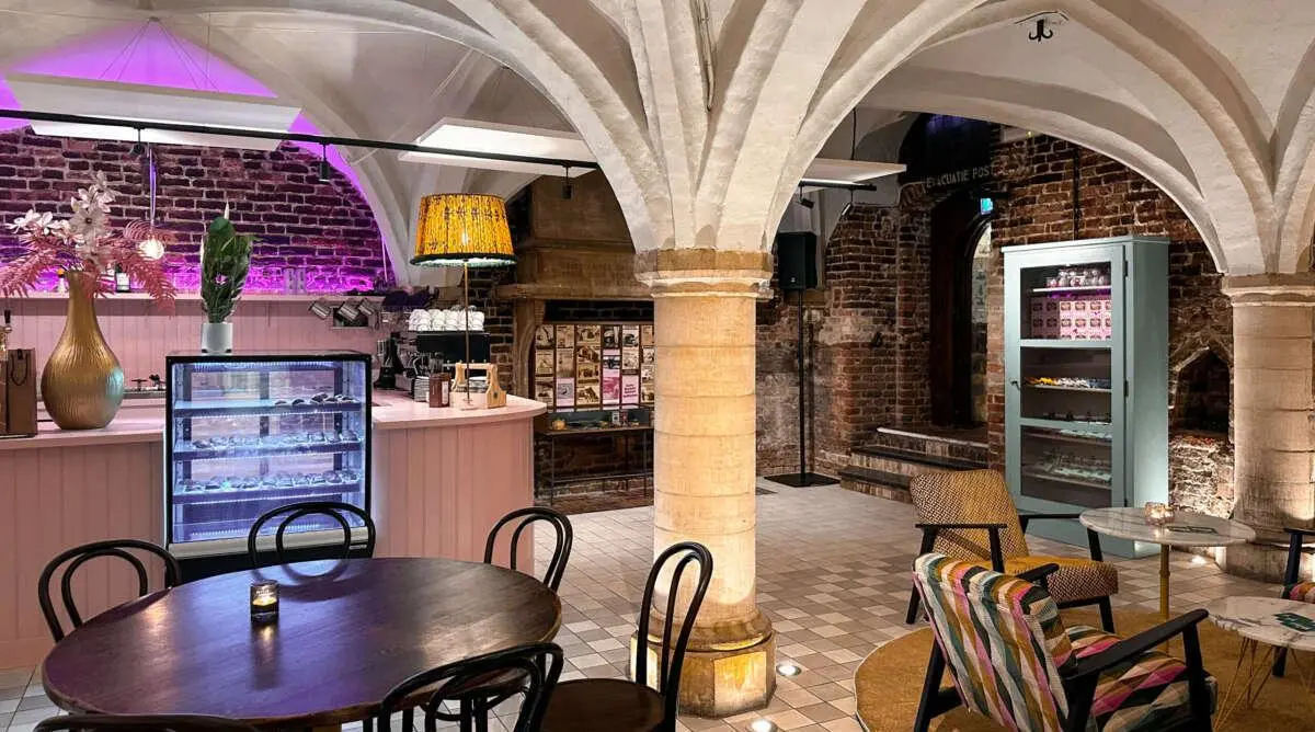 De Raadskelder – een historische ambiance De Raadskelder – een historische ambiance – De perfecte locaties voor een babyshower in Den Bosch