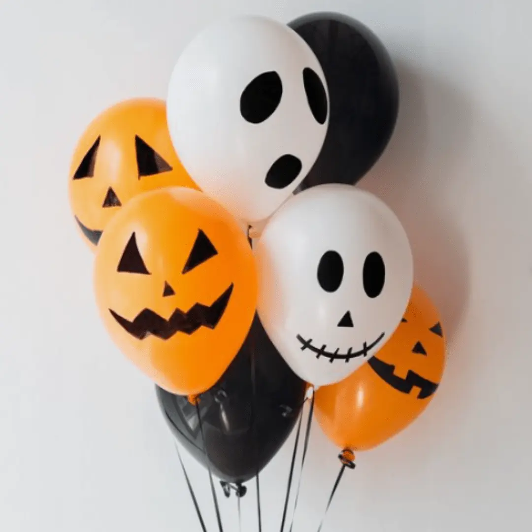 Maak ballonnen nét iets spannender Maak ballonnen nét iets spannender – DIY Halloween: griezelen in Den Bosch (met of zonder kids) (foto 2 van 3)