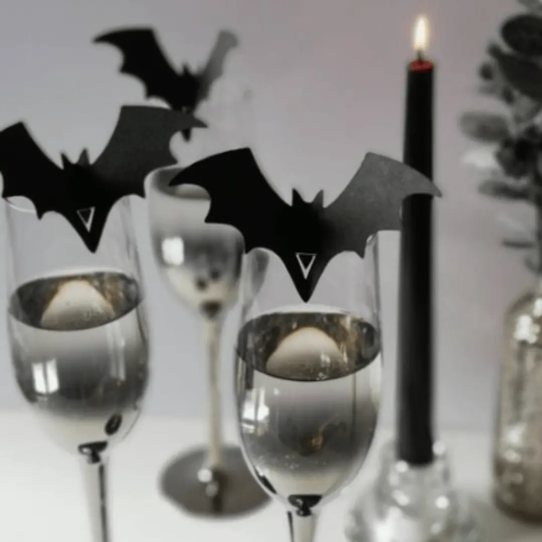 Vleermuizen aan tafel Vleermuizen aan tafel – DIY Halloween: griezelen in Den Bosch (met of zonder kids) (foto 2 van 3)