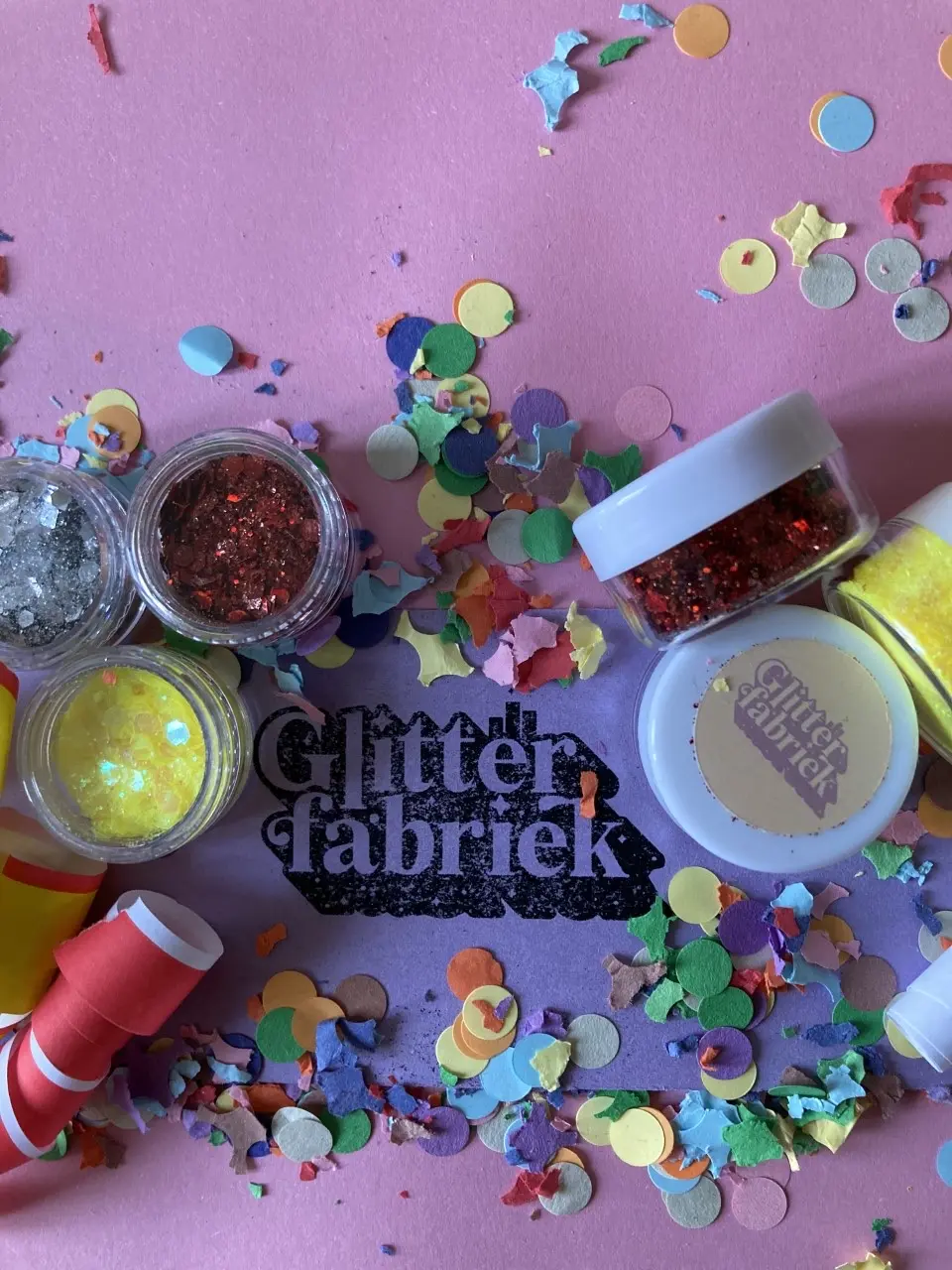 Stap 5: verzamel je accessoires Stap 5: verzamel je accessoires – DIY: Oeteldonks jasje of boerenkiel, Den Bosch