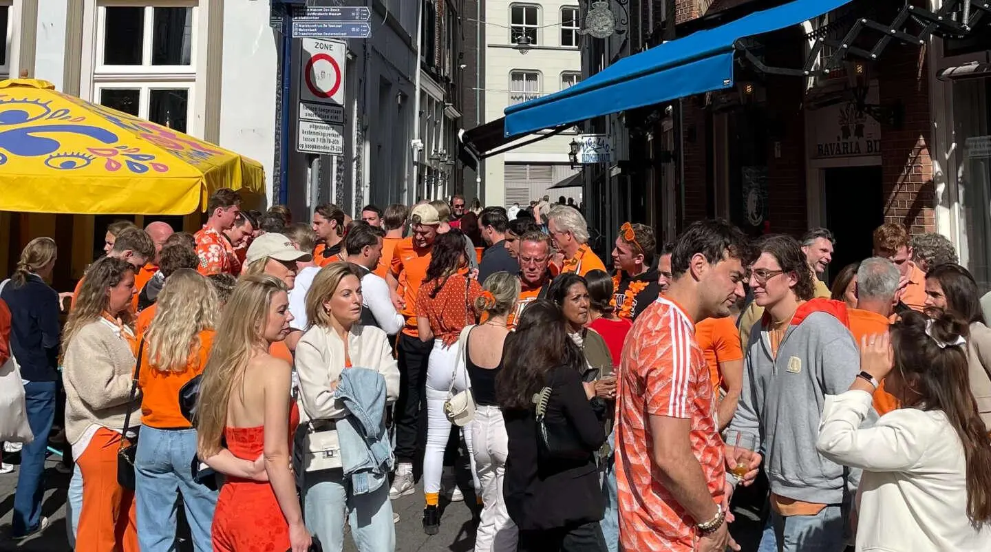 EK Voetbal 2024: kijk hier op groot scherm in Den Bosch (met toffe deals) EK Voetbal 2024: kijk hier op groot scherm in Den Bosch (met toffe deals)