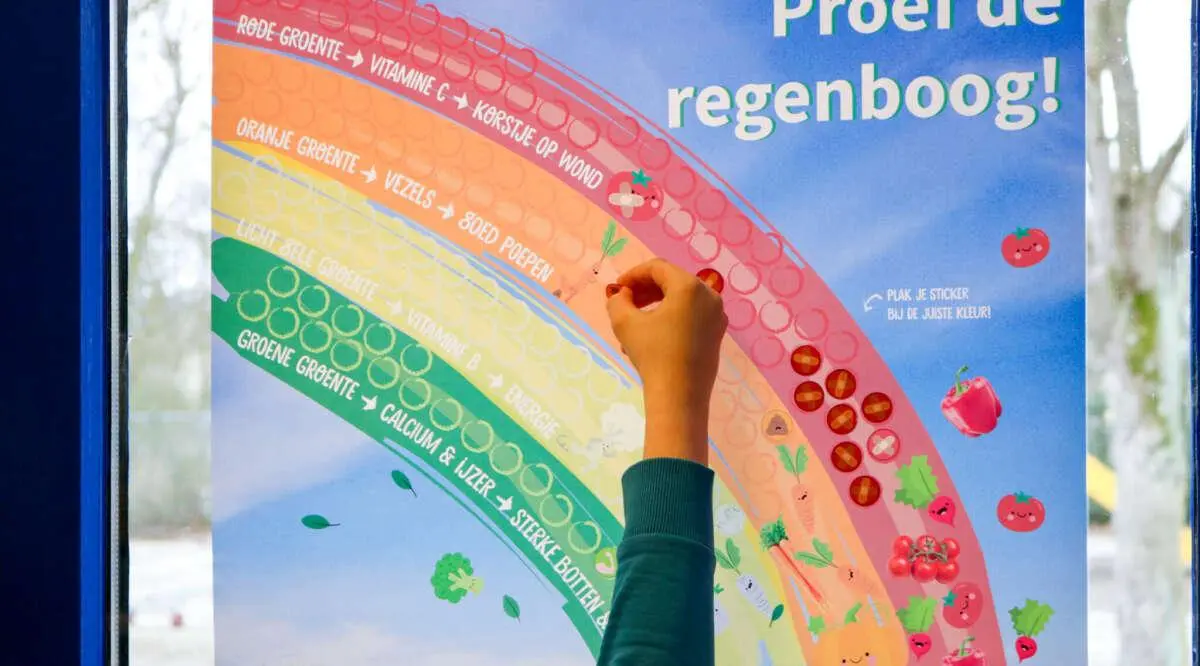 Diana en Anne geven groentes een bestemming Diana en Anne geven groentes een bestemming – Kids leren over groentes met Groentjessoep, Den Bosch