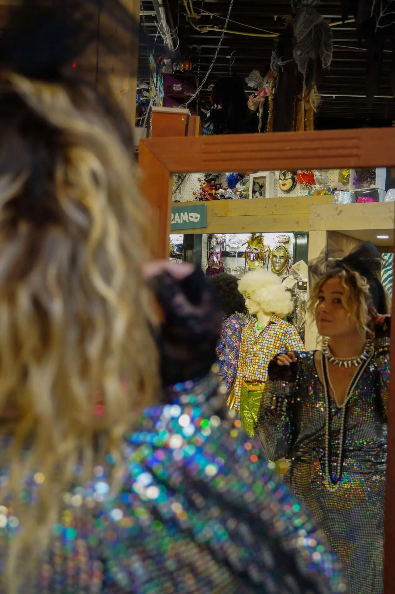 Perfecte outfits voor een themafeestje Perfecte outfits voor een themafeestje – Hoofs – Ontdek dé winkel voor feestkleding in Den Bosch