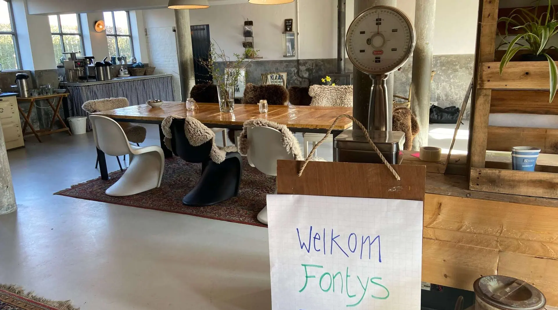 F @degruyter – hippe, unieke vergaderlocatie in Den Bosch F @degruyter – hippe, unieke vergaderlocatie in Den Bosch – Inspirerend vergaderen in Den Bosch doe je hier (foto 1 van 2)
