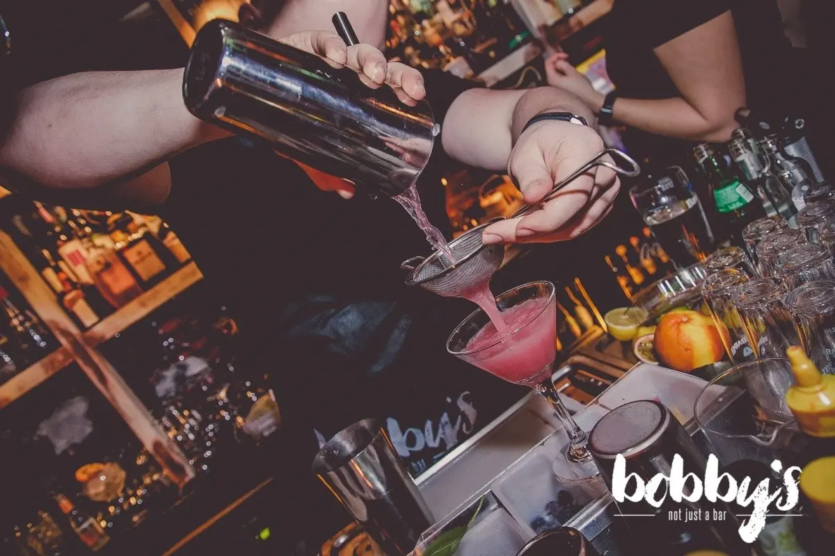 Swanjéétje, frozen fruity margarita of een rooie annie Swanjéétje, frozen fruity margarita of een rooie annie – 4x de lekkerste cocktails in Den Bosch (foto 3 van 3)