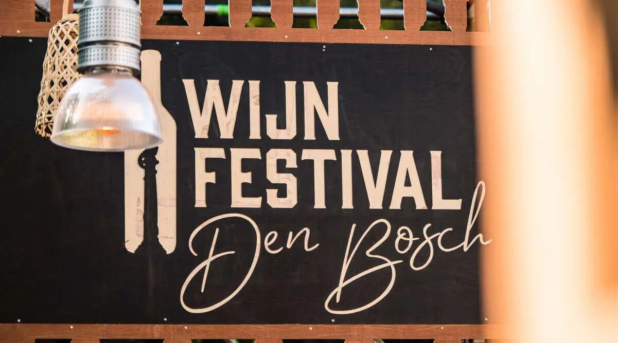 Alvast voor in de agenda: Wijnfestival Den Bosch (incl Toffe Vaderdagactie) Alvast voor in de agenda: Wijnfestival Den Bosch (incl Toffe Vaderdagactie) – De leukste activiteiten in Den Bosch – juni (foto 1 van 2)