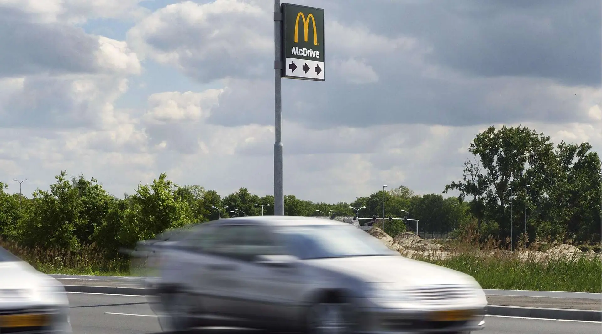 Lichtmastreclame Den Bosch: effectief lokaal adverteren in de stad Lichtmastreclame Den Bosch: effectief lokaal adverteren in de stad