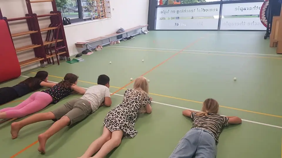 Rots & Water training voor kids Rots & Water training voor kids – MetZonderHulp: Bram helpt kids meer zelfvertrouwen te krijgen, Den Bosch (foto 2 van 2)
