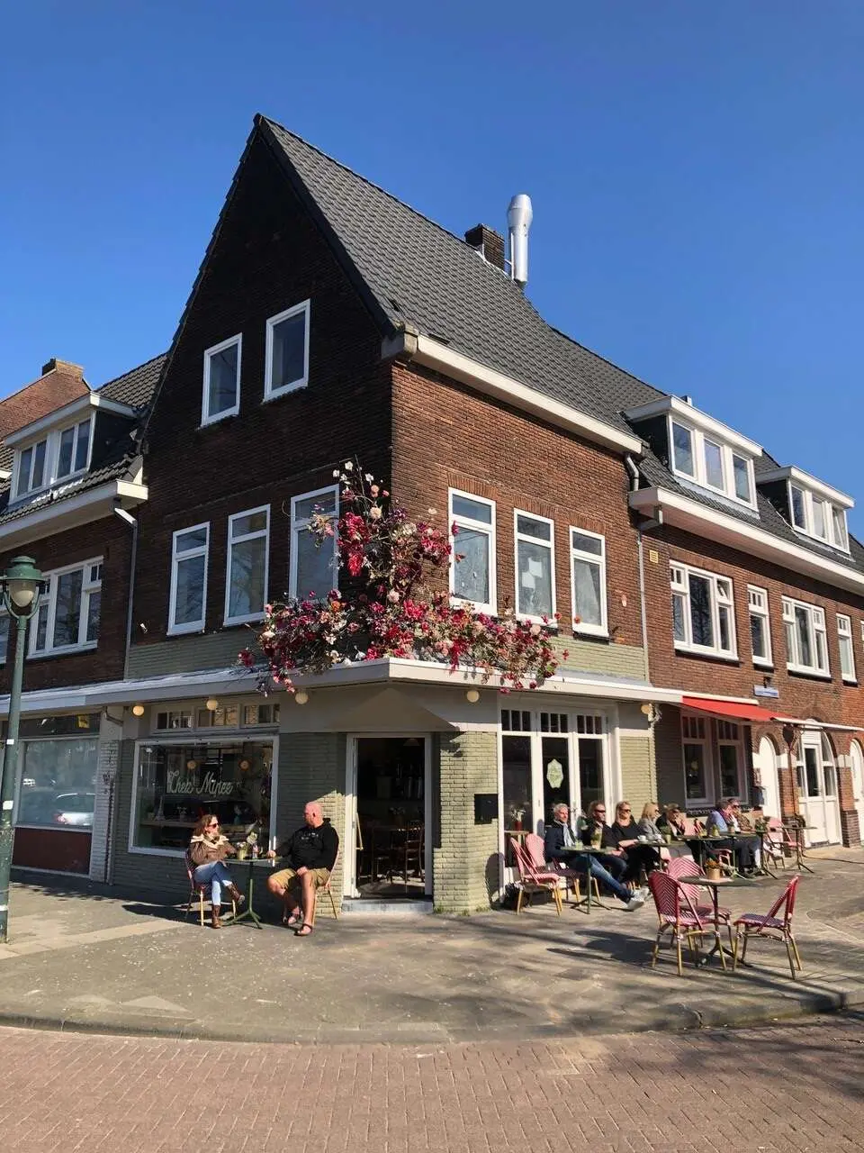 Chez Minée – Un petit bistro in Den Bosch Chez Minée – Un petit bistro in Den Bosch – Dit zijn de nieuwe hotspots in Den Bosch (foto 1 van 2)