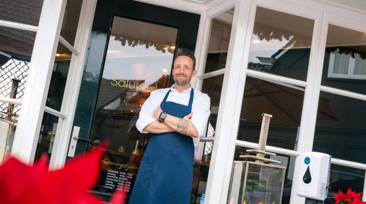 Dit is waarom je vandaag nog een tafel reserveert Dit is waarom je vandaag nog een tafel reserveert – Restobar Saluut is dé hotspot in Vught, Den Bosch