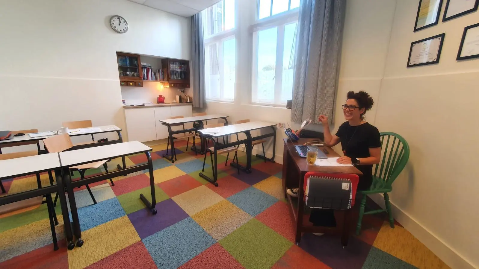 Spaans leren kan iedereen Spaans leren kan iedereen – Spaans leren bij Ole! Academy: dé cursus Spaans in centrum Den Bosch (foto 2 van 2)