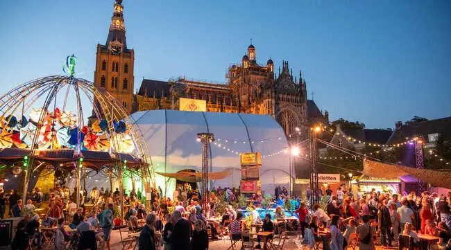 Theaterfestival Boulevard: 7 t/m 17 augustus op de Parade in Den Bosch Theaterfestival Boulevard: 7 t/m 17 augustus op de Parade in Den Bosch