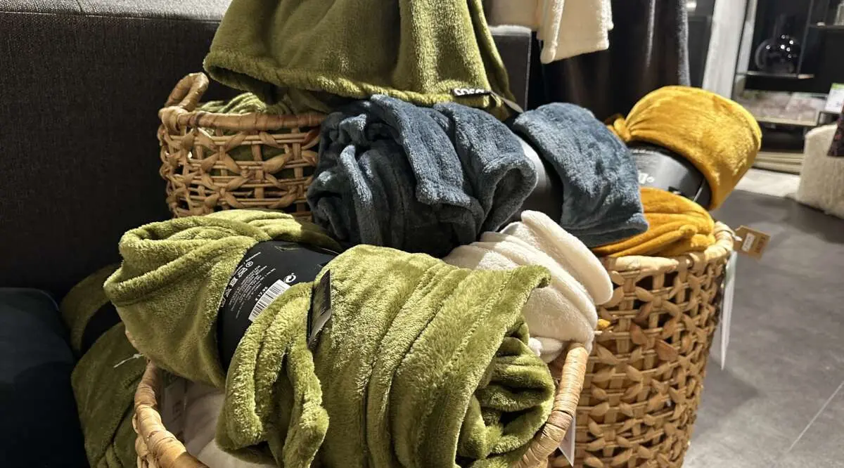 Dekentjes & kussentjes Dekentjes & kussentjes – Zo maak jij thuis de ultieme chillplek!, Den Bosch (foto 2 van 2)