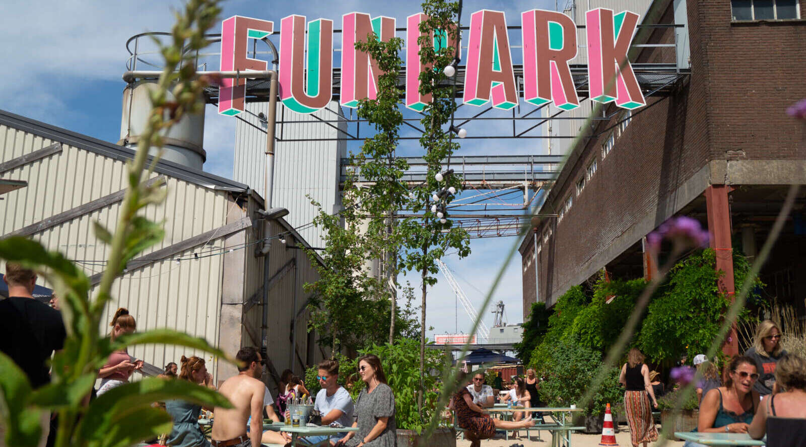 Terrassen in Den Bosch Tramkade Funpark