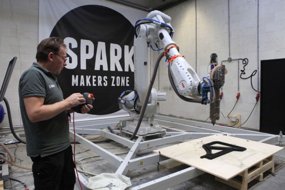 Spark Makers Zone 3 - Den Bosch City - Robotarm (fotograaf Marielle van Uitert)