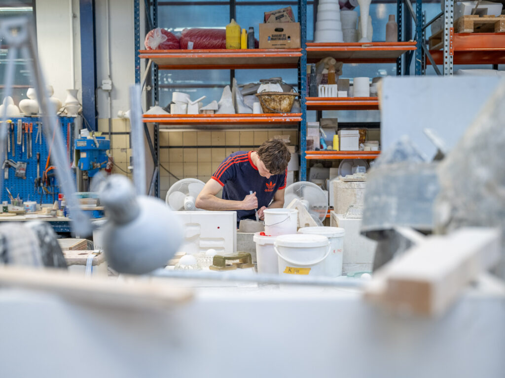 Marcel-de-Buck_Light on Labs Den Bosch